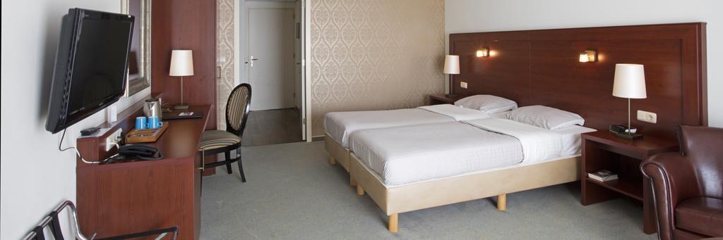 Galamadammen Hotel Jachthavens Koudum ภายนอก รูปภาพ